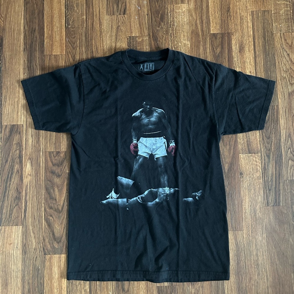 Black Graphic Men's T-Shirt